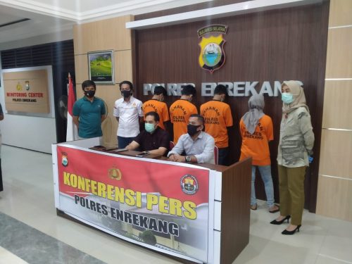 
 Terlibat Pencurian, 5 Warga Makassar Diamankan Polres Enrekang