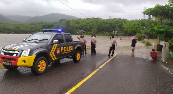 
 Akibat Hujan Deras, Sejumlah Akses Jalan di Parepare Ditutup
