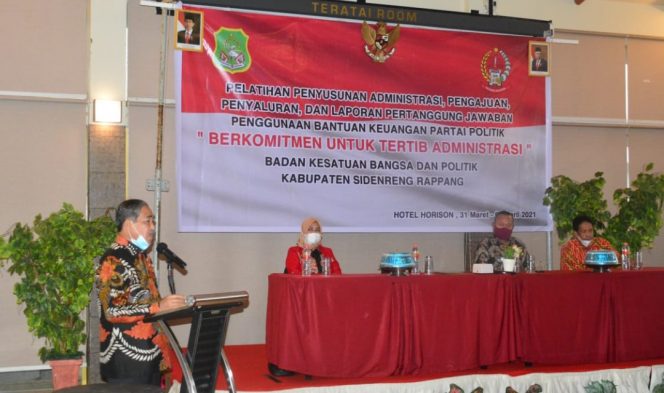 
 Dollah Mando Buka Pelatihan Pertanggungjawaban Keuangan Partai Politik TA 2021