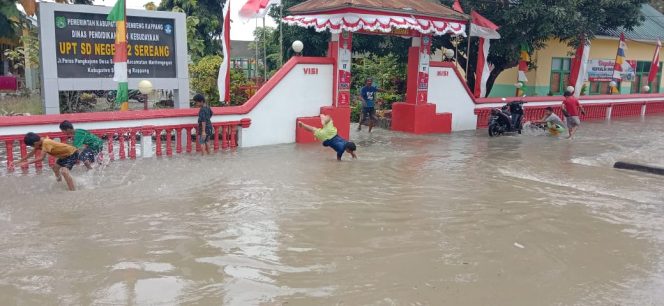 
 Curah Hujan Tinggi, 3 Desa di Maritengngae Terendam Banjir