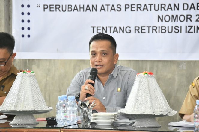 
 Legislator NasDem, H Ikhsan Rakib Siap Bantu Warga yang Ingin Urus IMB