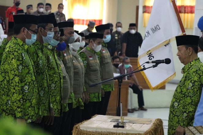 
 Ketua DMI Propinsi Sulsel, HM Amin Syam saat melantik pengurus DMI Pinrang periode 2022-2027, Kamis (3/2/2022).
