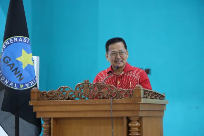 
 Wakil Bupati Pinrang, Drs.H.Alimin,M.Si membuka secara langsung Seminar dan Sosialisasi Anti Narkoba, Ahad, (29/5/2022).