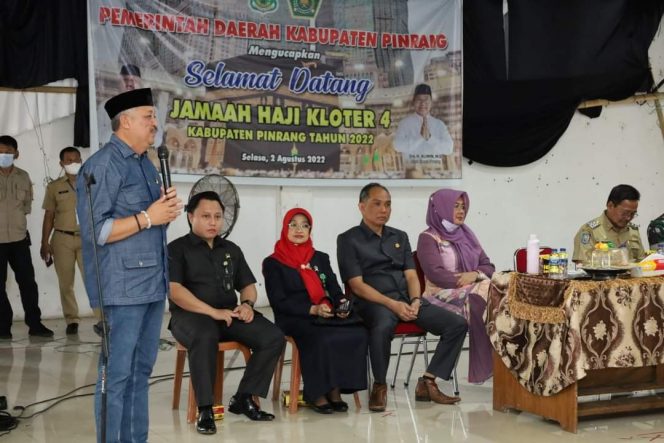 
 Jemaah Haji Kabupaten Pinrang akhirnya tiba di tanah air tergabung dalam kloter 4 embarkasi Hasanuddin, Selasa (2/8/2022) dini hari.