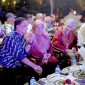 Bupati Barru saat menghadiri Grand Opening Festival Mappatabe The Bolu Rempah, salah satu jenis kue khas Sulawesi Selatan yang dilaksanakan dipelataran alun-alun Colliq Pujie Kota Barru, Kamis malam (11/8/2022). 