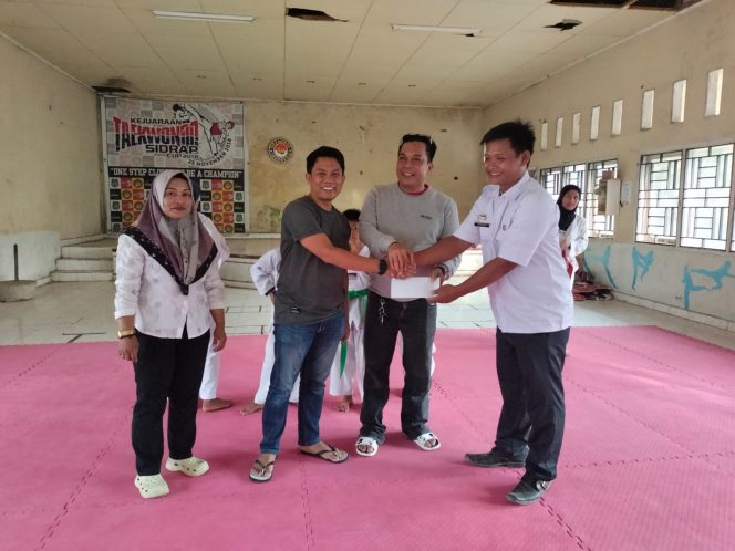 
 Syafruddin Wela Gandeng PWI Dukung Atlet Taekwondo Sidrap Berlaga di Poltek Cup 2023