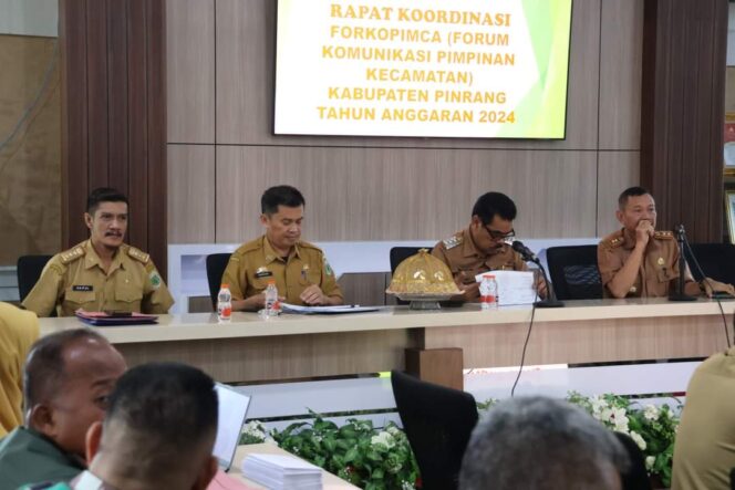 
 PJ Bupati Pinrang Pimpin Rakor Sosialisasi Pemilukada di Kecematan