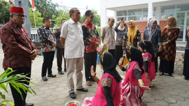 
 Kunjungan Tim Anjangsana di LKSA SLBN Guna Mulya Sidrap Disambut Hangat