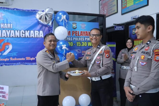 
 Satlantas Polres Pinrang Gelar Syukuran HUT Lalu Lintas Bhayangkara ke-69