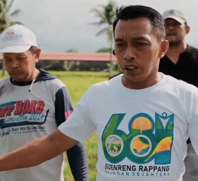 
 Bupati Sidrap Tinjau Persiapan Panen Raya di Desa Tanete, Dorong Harga Gabah Stabil