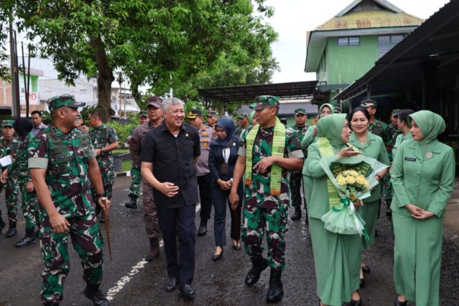 
 Irwan Hamid Sambut Kunker Pangdam XIV/Hasanuddin di Pinrang