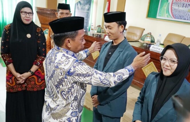 
 Bupati Sidrap Lepas Kafilah STQH XXIII ke Luwu Utara, Targetkan Prestasi Gemilang