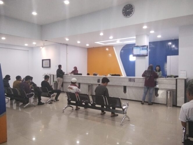 
 Awal Bulan, BRI Sidrap Layani Pensiunan dengan Cepat dan Nyaman