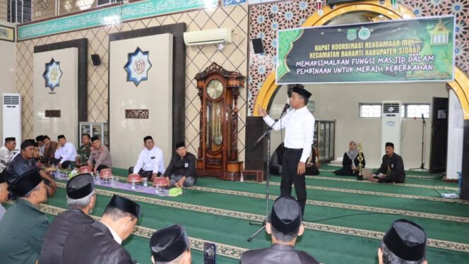 
 Bupati Sidrap Ajak Warga Baranti Bersatu Makmurkan Masjid