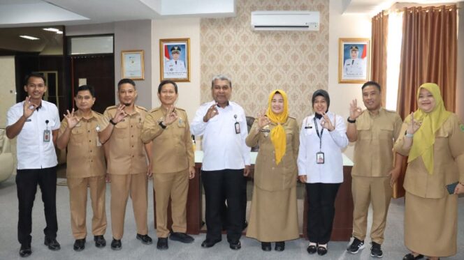 
 Kakanwil Kemenkumham Temui Wabup Sidrap, Bahas Edukasi Hukum dan Kampung Redam
