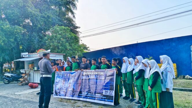 
 Sat Lantas Polres Sidrap Sasar Pelajar Tertib Berlalu lintas