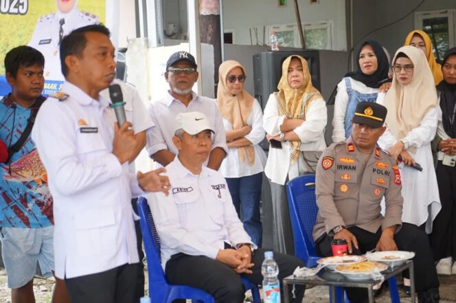 
 Panen Padi di Rijang Pittu, Bupati Ajak Petani Bersatu Lawan Hama Tikus