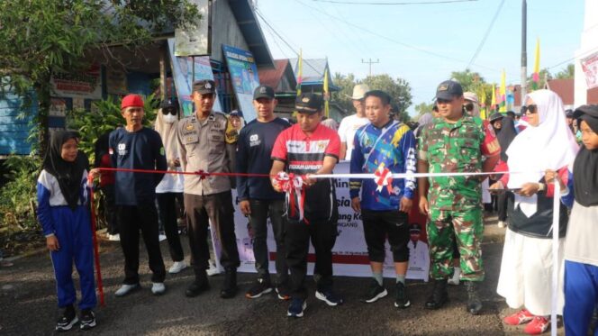 
 HUT Desa Abbokkongang ke-31 Disemarakkan Jalan Sehat dan Senam Sehat