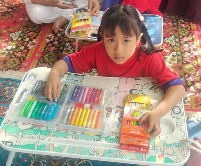 
 Kreativitas Anak Sidrap, Medina Raih Juara di Lomba Mewarnai