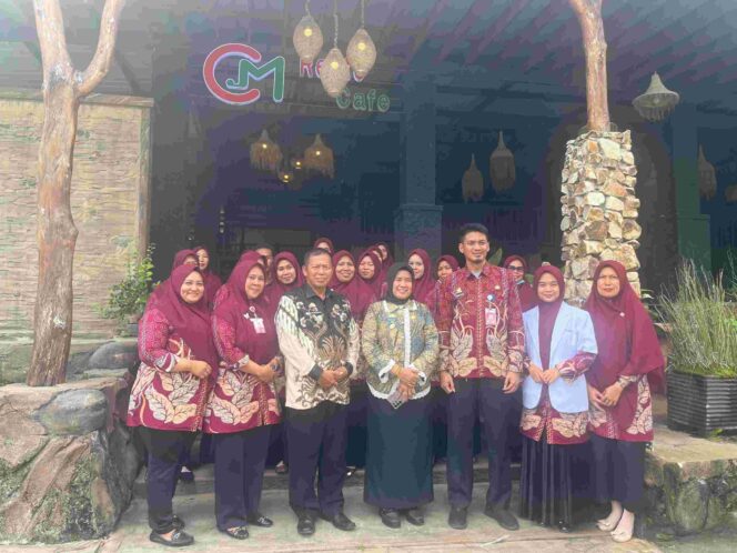 
 Wabup Nurkanaah Tinjau Skrining Dini Kanker Serviks di Kadidi dan Mario