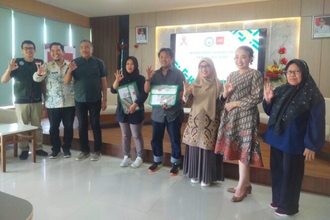 
 Rapat Efisiensi Anggaran, Wali Kota Tasming Hamid Minta SKPD Terapkan Instruksi Presiden