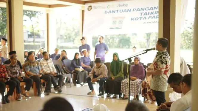 
 Stabilkan Harga, Pemkot Parepare Distribusikan Bantuan Beras 142.740 Kg