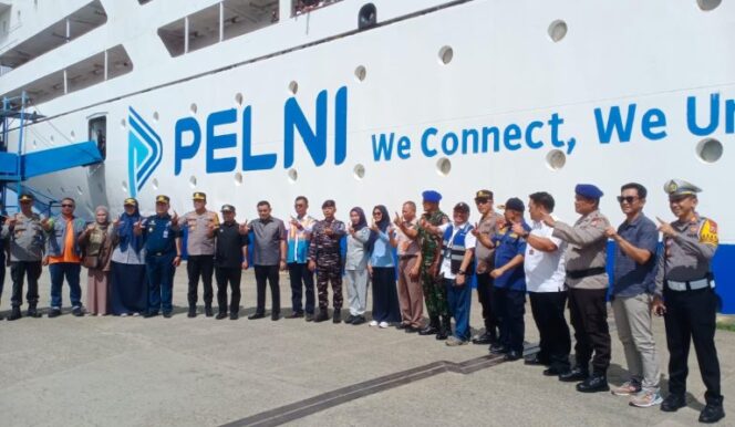 
 Wali Kota dan Wawali Parepare Tinjau Aktivitas Arus Balik di Pelabuhan Nusantara