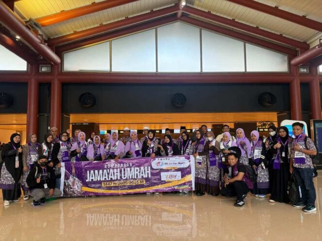 
 JRW-Annur Berangkatkan 81 Jamaah Umrah Menuju Tanah Suci Makkah