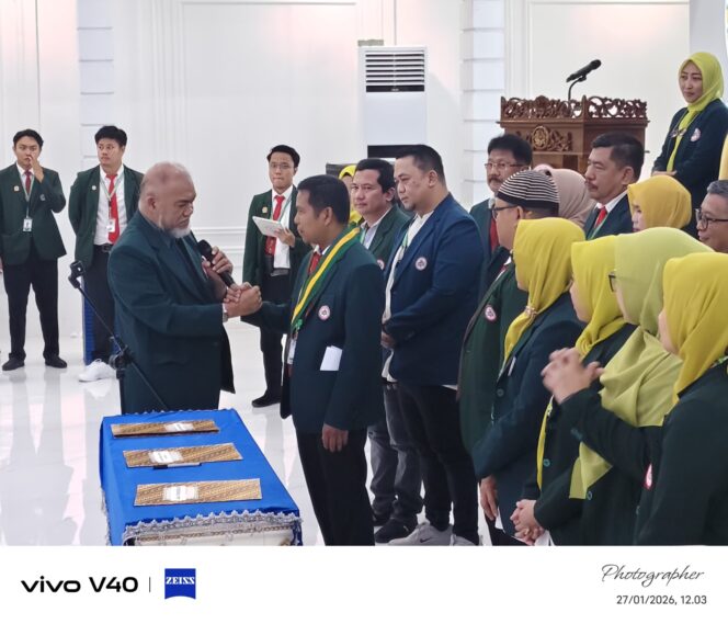 
 Bupati Sidrap Tantang IDI Dongkrak IPM Sulsel, BPJS Gratis Digelontorkan Rp52 Miliar