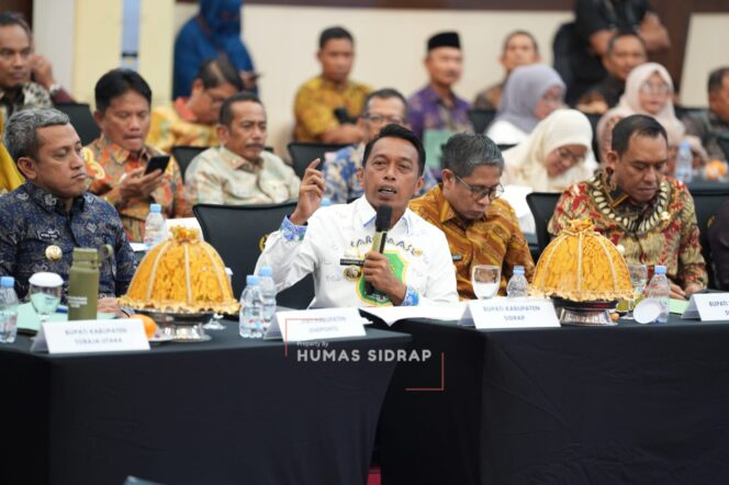 
 Perkuat Sinergi Pengendalian Inflasi, Sidrap Hadiri High Level Meeting TPID–TP2DD Sulsel