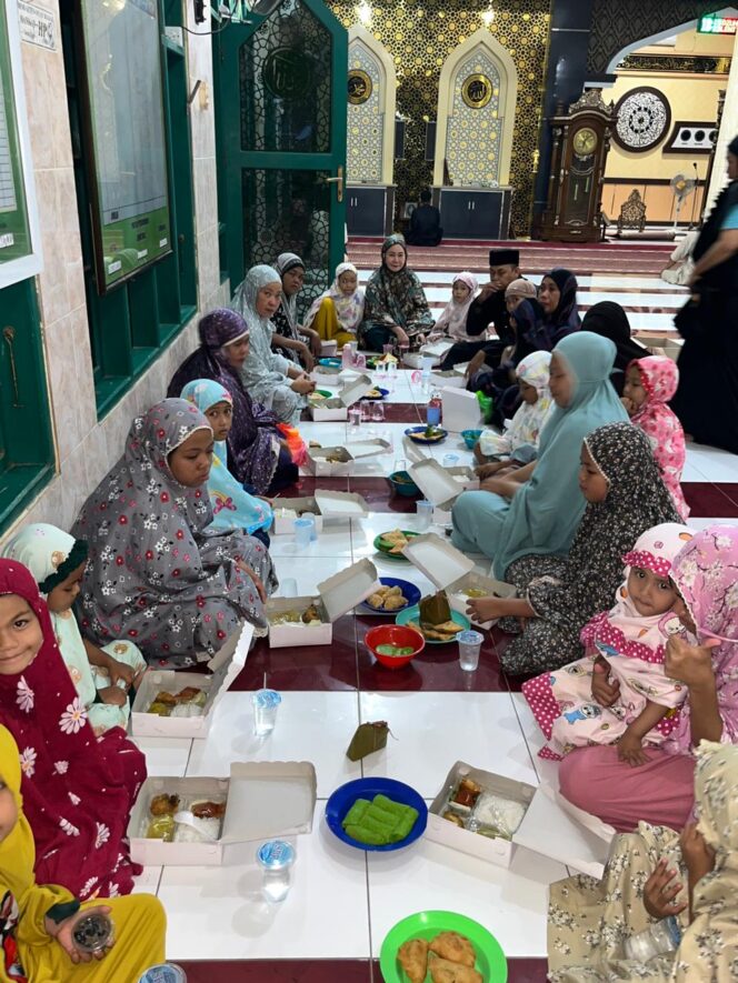 
 Jaga Iman, Komunitas Muallaf Gelar Buka Puasa Bersama di Tellu Limpoe