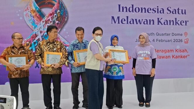 
 Sidrap Peringkat 1 Nasional Deteksi Dini Kanker Serviks, Raih Penghargaan Kemenkes RI