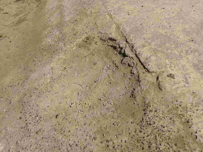 
 Proyek PU Sidrap Disorot, Plat Duiker di Pangker Mulai Mengelupas