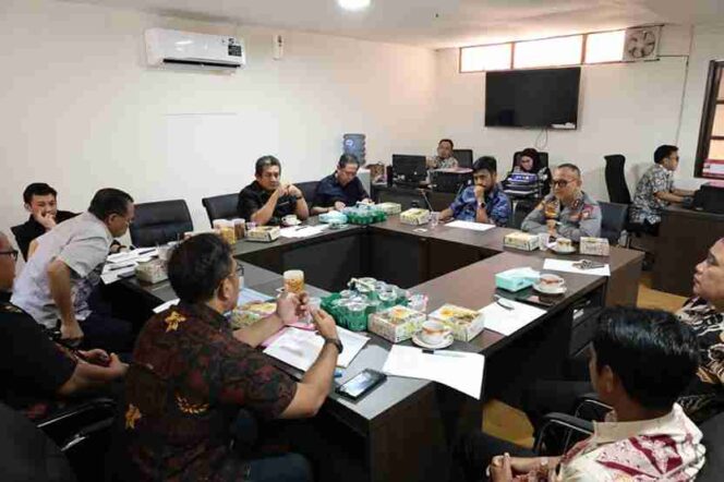
 Penguatan Kinerja Pembangunan, Komisi C DPRD Makassar Gelar Rapat Monev Triwulan I 2026 Bersama SKPD Mitra