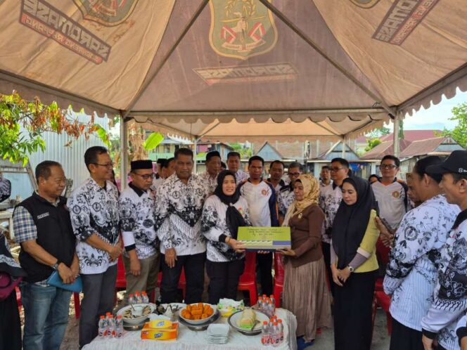 
 Solid, PGRI Sidrap Bantu Korban Kebakaran di Pangkajene